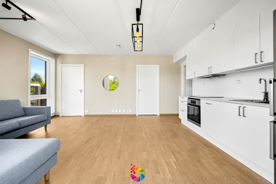 before virtual staging 2